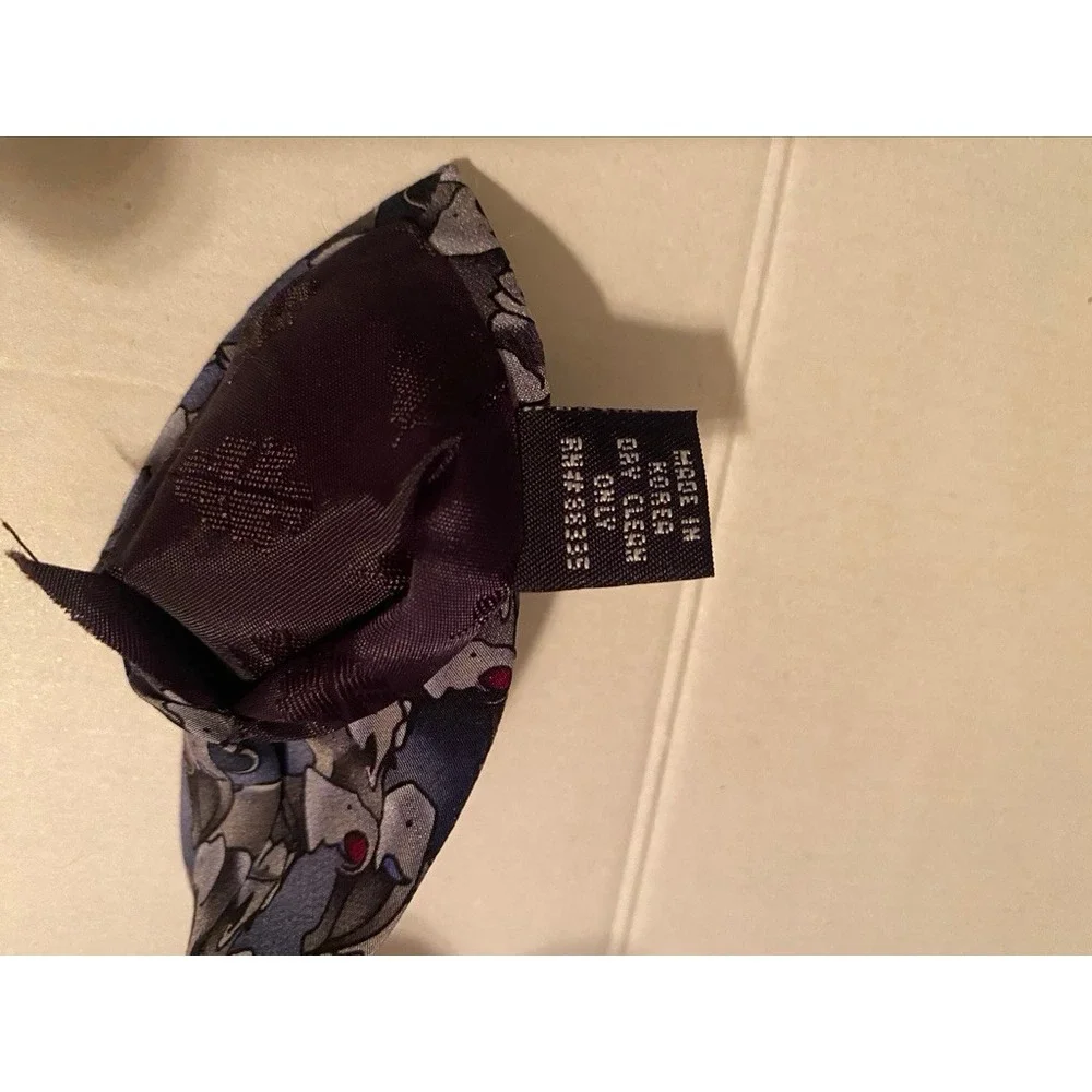 The Nature Conservancy Elephant Silk Tie Grey Blue Karen Bierce Preservation